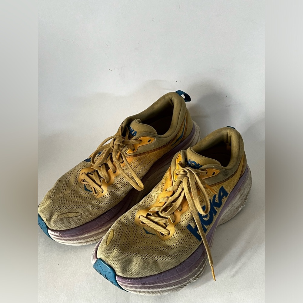 Hoka One on one Bondi 8 Yellow and lavender Sneakers size 10B